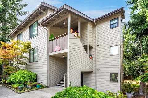 15153 Sunwood Blvd #FF12, Tukwila, WA 98188