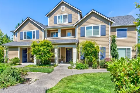 11501 158th Ave NE, Redmond, WA 98052
