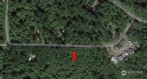 30 Bayshore Dr, Bellingham, WA 98226