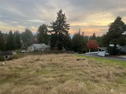 3632 Cedar Brook Dr, Longview, WA 98632 photo 2