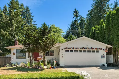 1726 70th Pl SE, Everett, WA 98203