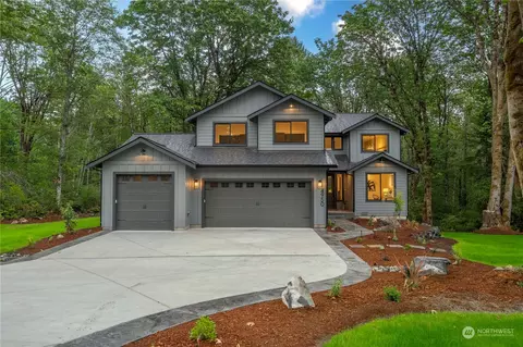 4950 SE Natchez Ct, Port Orchard, WA 98366