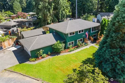 1630 215th St SW, Lynnwood, WA 98036