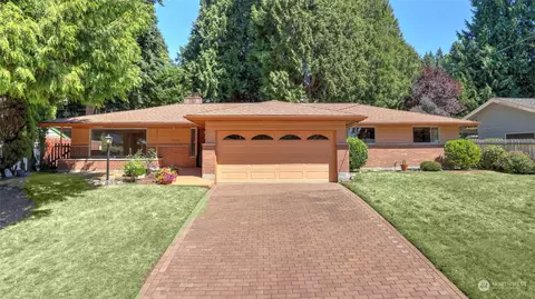 5620 125th Ave SE, Bellevue, WA 98006