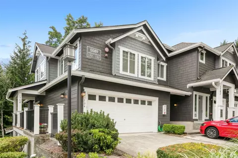 5589 Lakemont Blvd SE #1704, Bellevue, WA 98006