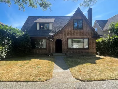 3735 S K St, Tacoma, WA 98418