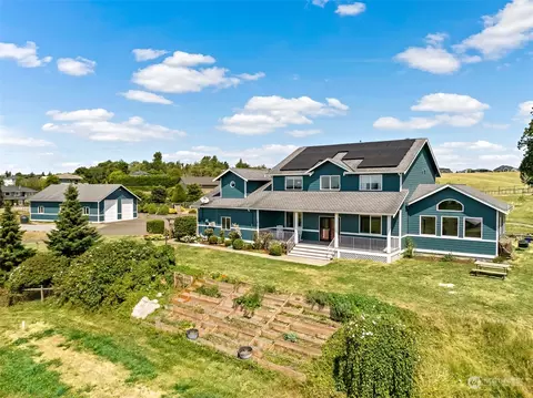 5764 Ronnie Hill Ln, Ferndale, WA 98248
