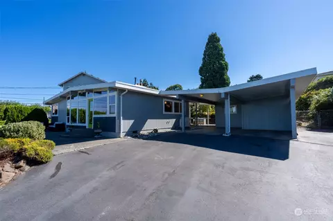 4723 Slayden Rd NE, Tacoma, WA 98422