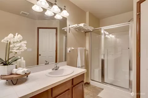21605 10th Dr SE, Bothell, WA 98021 photo 20