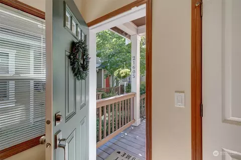 21605 10th Dr SE, Bothell, WA 98021 photo 3