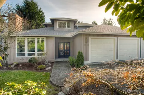 6516 150th Pl SE, Bellevue, WA 98006