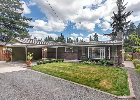 2141 N 185th St, Shoreline, WA 98133