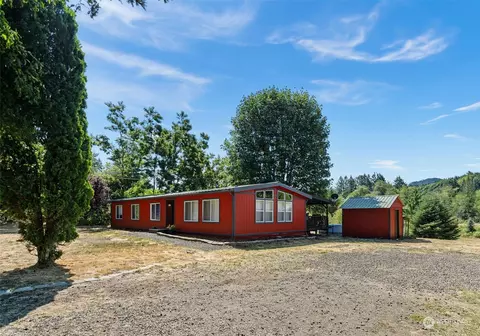 5125 Old Military Rd SE, Tenino, WA 98589