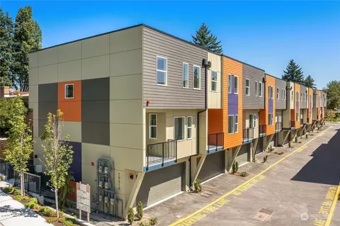 15610 8th Ave SW #100, Burien, WA 98166