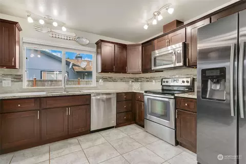 7120 201st St E, Spanaway, WA 98387 photo 8