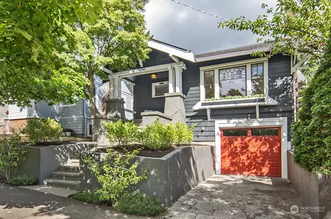 8246 15th Ave NE, Seattle, WA 98115