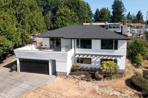 7418 S 129th St, Seattle, WA 98178
