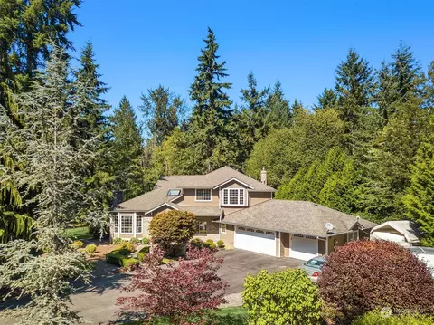 18930 NE 202nd St, Woodinville, WA 98077