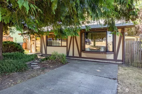 3732 N Orchard St, Tacoma, WA 98407