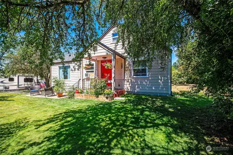 2604 NE Denny St, Bremerton, WA 98310