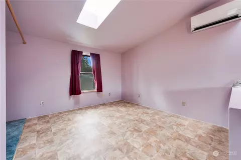 8117 Xavier Way, Everett, WA 98203 photo 12
