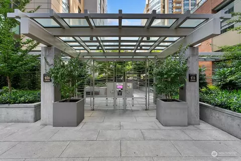 910 Lenora St #S707, Seattle, WA 98121