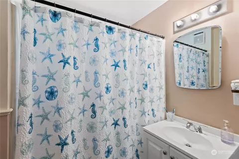 5915 Seahurst Ave, Everett, WA 98203 photo 16