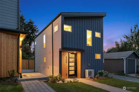 8607 6th Ave NW, Seattle, WA 98117