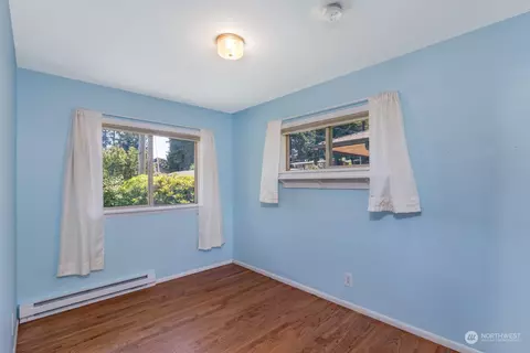 4704 W View Dr, Everett, WA 98203 photo 21