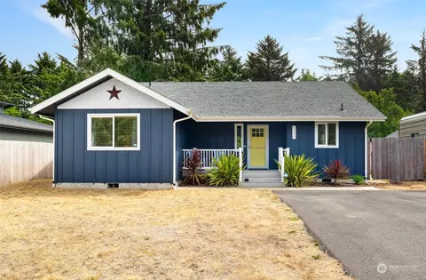 130 Dolphin Ave NE, Ocean Shores, WA 98569