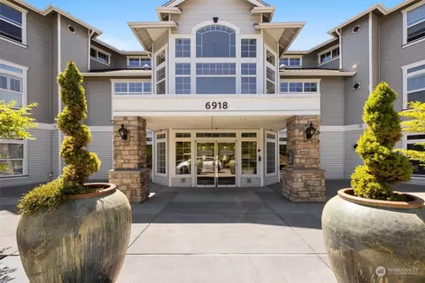 6918 208th St SW #305, Lynnwood, WA 98036