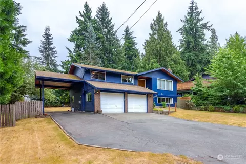 12207 11th Dr SE, Everett, WA 98208