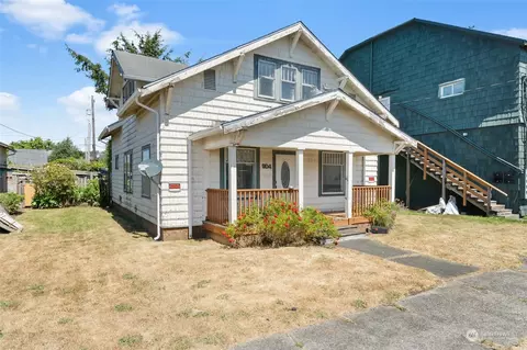 904 W 1st St, Aberdeen, WA 98520