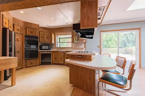 1069 E Axton Rd, Bellingham, WA 98226 photo 7
