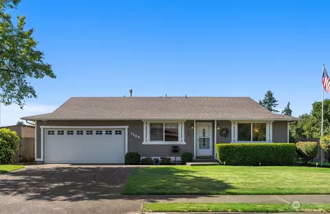 1505 Riverview Dr NE, Auburn, WA 98002