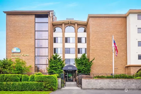 9023 Mary Ave NW #300, Seattle, WA 98117