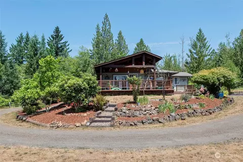 128 Young Rd, Kelso, WA 98626