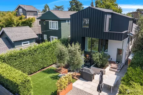 2015 42nd Ave E, Seattle, WA 98112