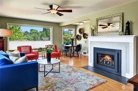 1321 S Dakota St, Seattle, WA 98108