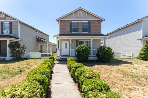 1156 Aaron Dr, Lynden, WA 98264