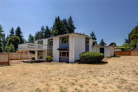 7444 NE 120th St, Kirkland, WA 98034