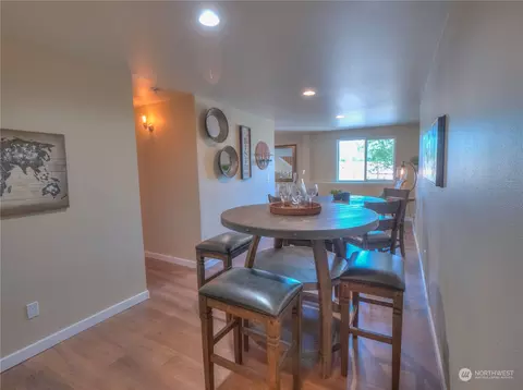 27805 SE 392nd St, Enumclaw, WA 98022 photo 6