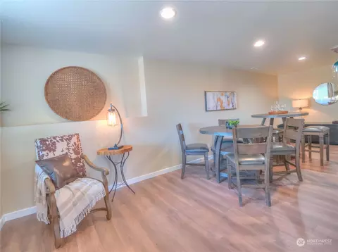 27805 SE 392nd St, Enumclaw, WA 98022 photo 5