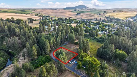 305 S River Rd, Palouse, WA 99161