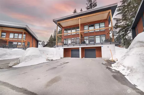 230 Pass Life Way #1, Snoqualmie Pass, WA 98068