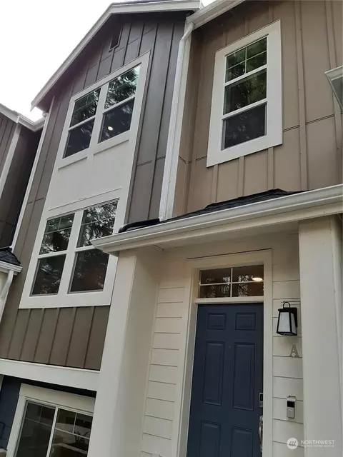 19314 121st Pl NE #A, Bothell, WA 98011