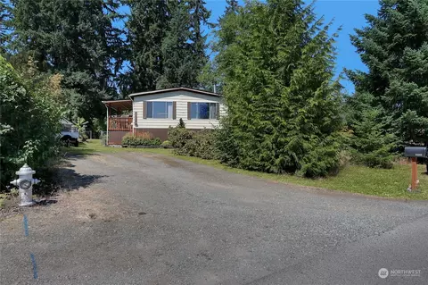 14206 Greenbelt Dr E, Bonney Lake, WA 98391