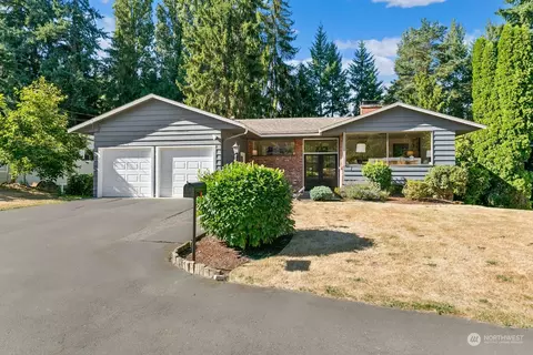 12436 NE 6th Pl, Bellevue, WA 98005