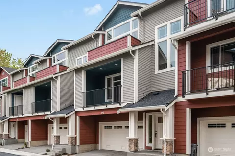 331 E Park St #3, North Bend, WA 98045