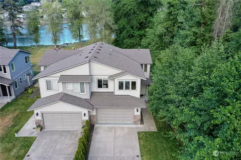 5612 39th Street Ct NW #1, Gig Harbor, WA 98335
